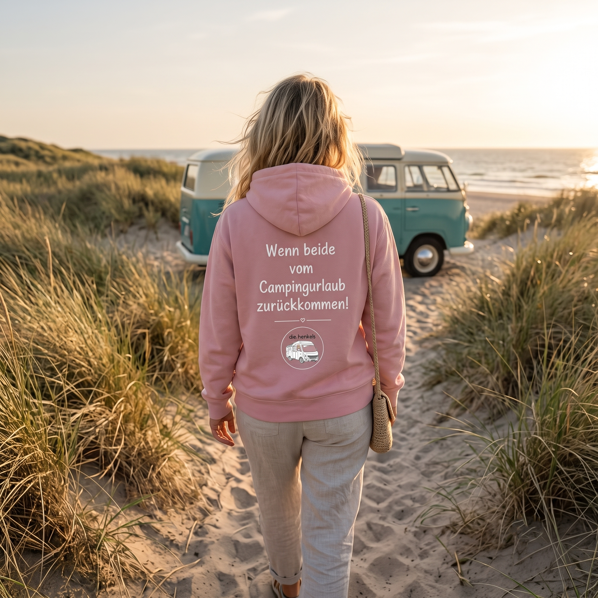 Camper Hoodie - Liebe ist.. | Nicole